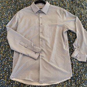 Alfani Men's Gray and White Patterned Casual Shirt w/ colored highlights.